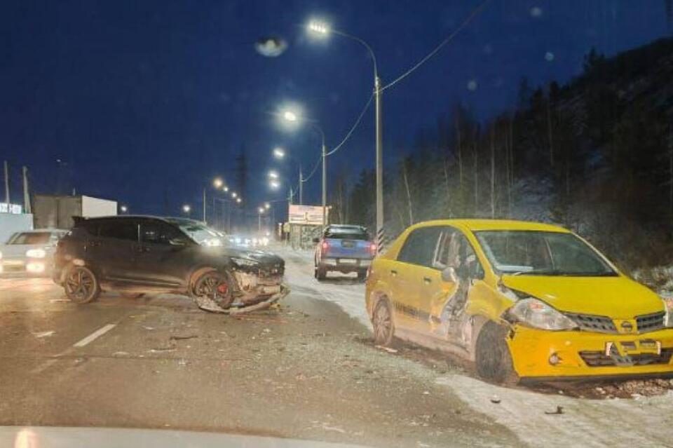 Пробка образовалась на Карповском тракте