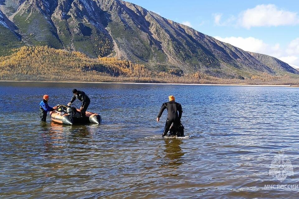 Водолазы извлекли тела трех погибших геологов — за оставшимися вернутся завтра