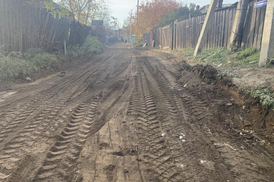 В Чернышевске прогрейдировали дороги