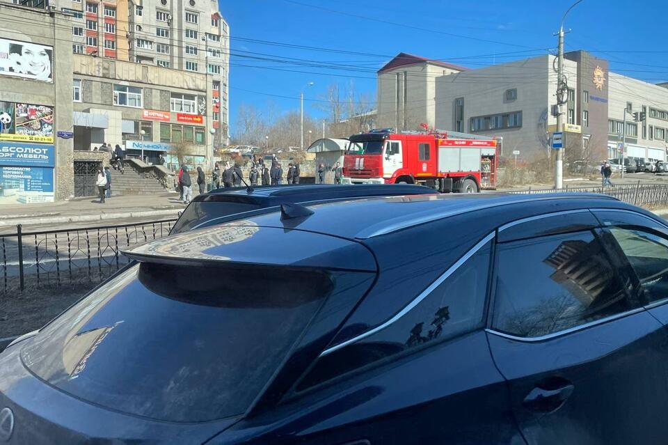 Жители Читы сообщают о скоплении пожарных в районе гостиницы «Турист»