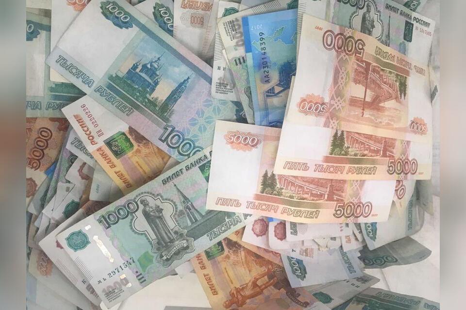 Глава «Городских дорог» Кучина получила взятку в размере более миллиона рублей – УФСБ