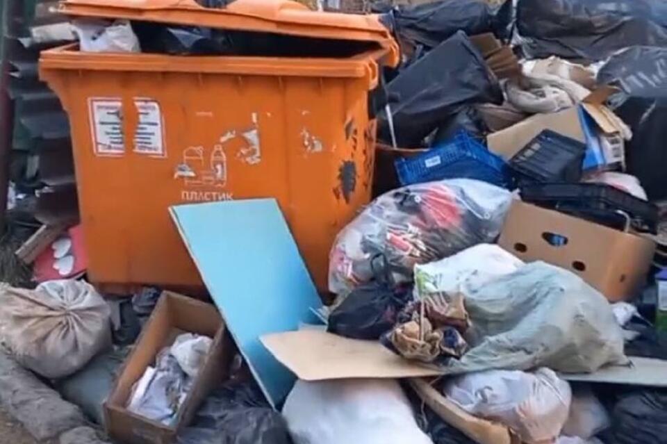 Микрорайон Северный утопает в мусоре