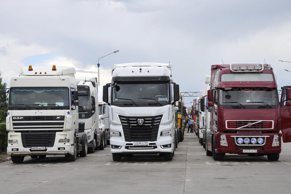 Движение экспортных грузов возобновилось на МАПП «Забайкальск»