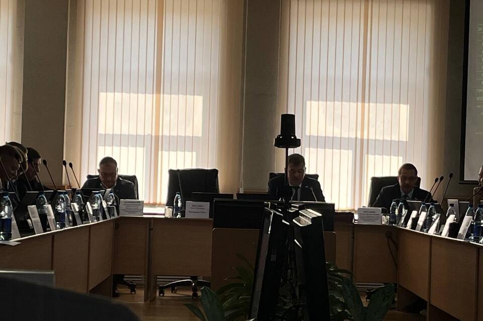 Мэр Читы покинула заседание Гордумы без объяснений