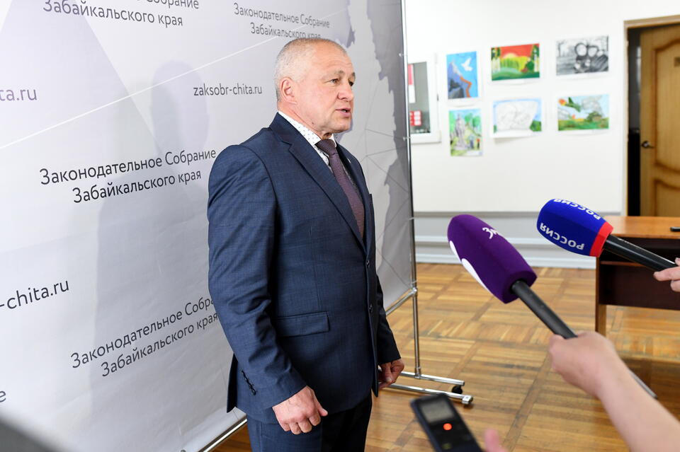 Руководитель фракции «Единая Россия» Алексей Бутыльский: У нас сохранен малый и средний бизнес, несмотря на пандемию