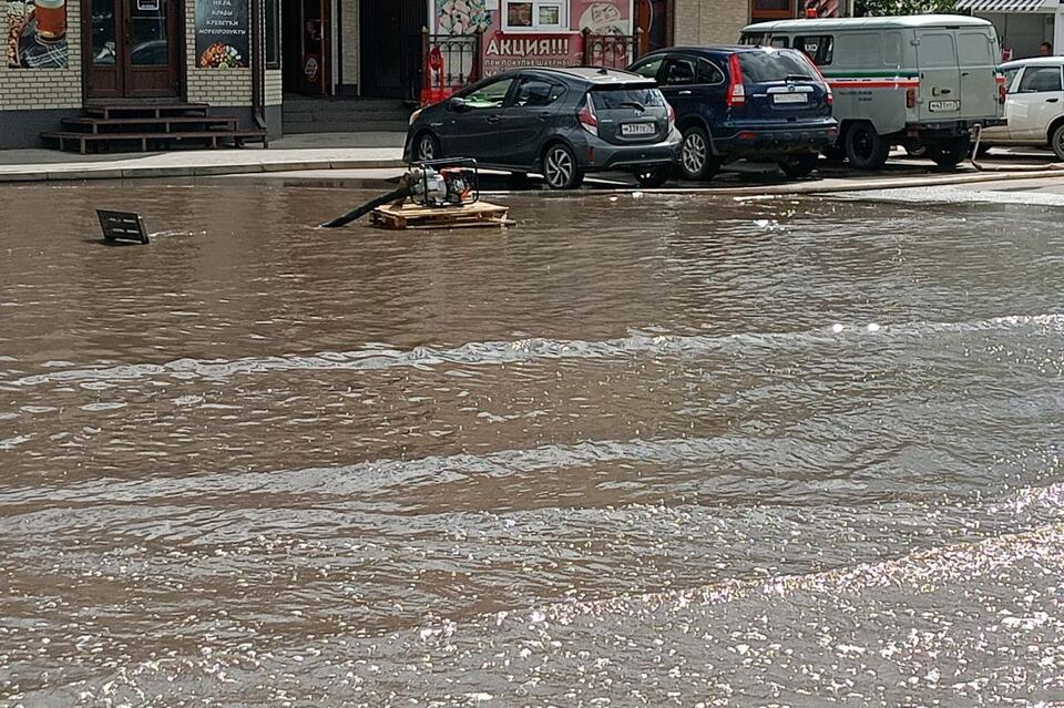 Остров пытаются осушить