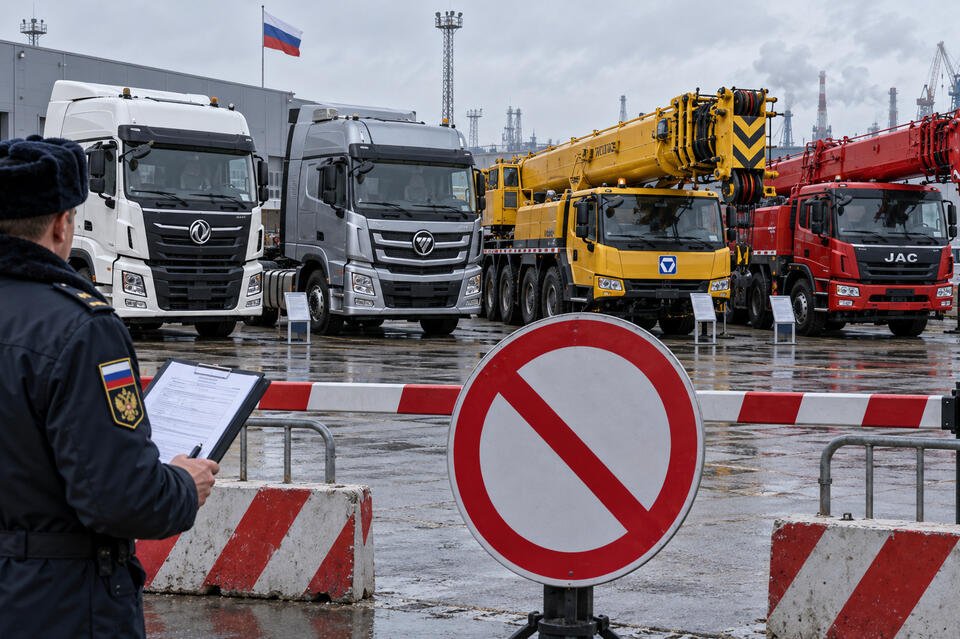 Росстандарт снова остановил китайские грузовики. Теперь под ограничения попали десять типов техники
