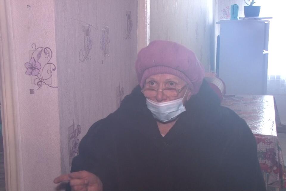 «Ветер по полу гуляет» - пенсионерка о жизни в доме по улице Тобольская в Чите