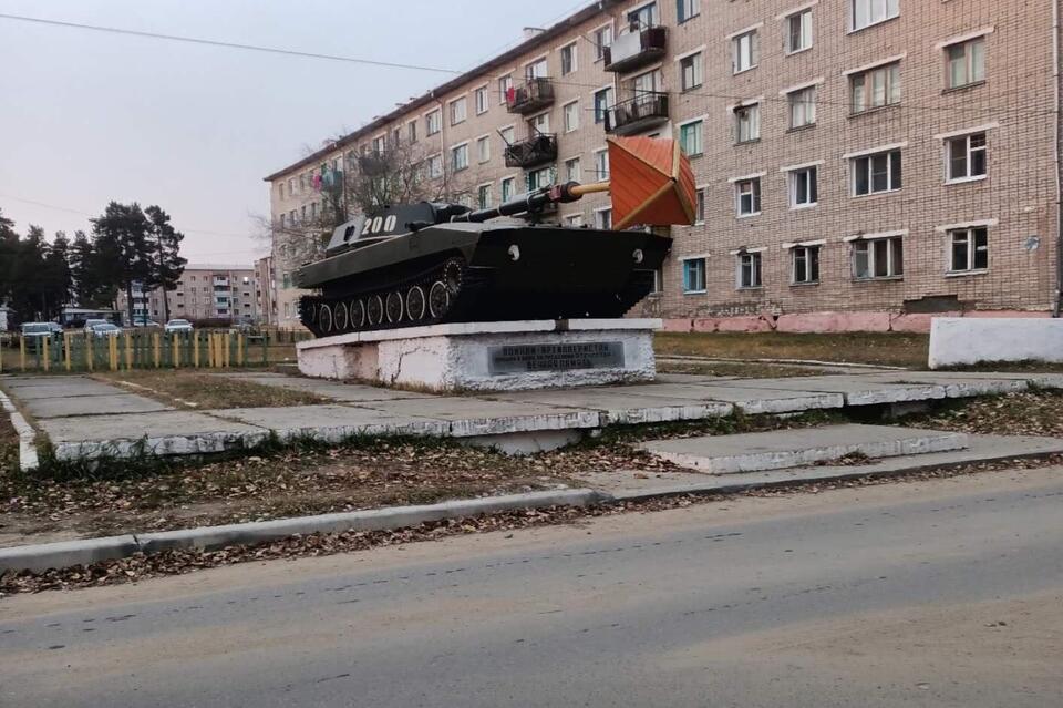 В посёлке Горный осквернён памятник защитникам Отечества