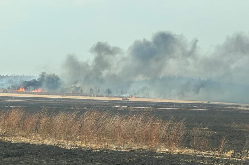 «Забайкалье в огне»: крупный пожар бушевал около села Кадахта