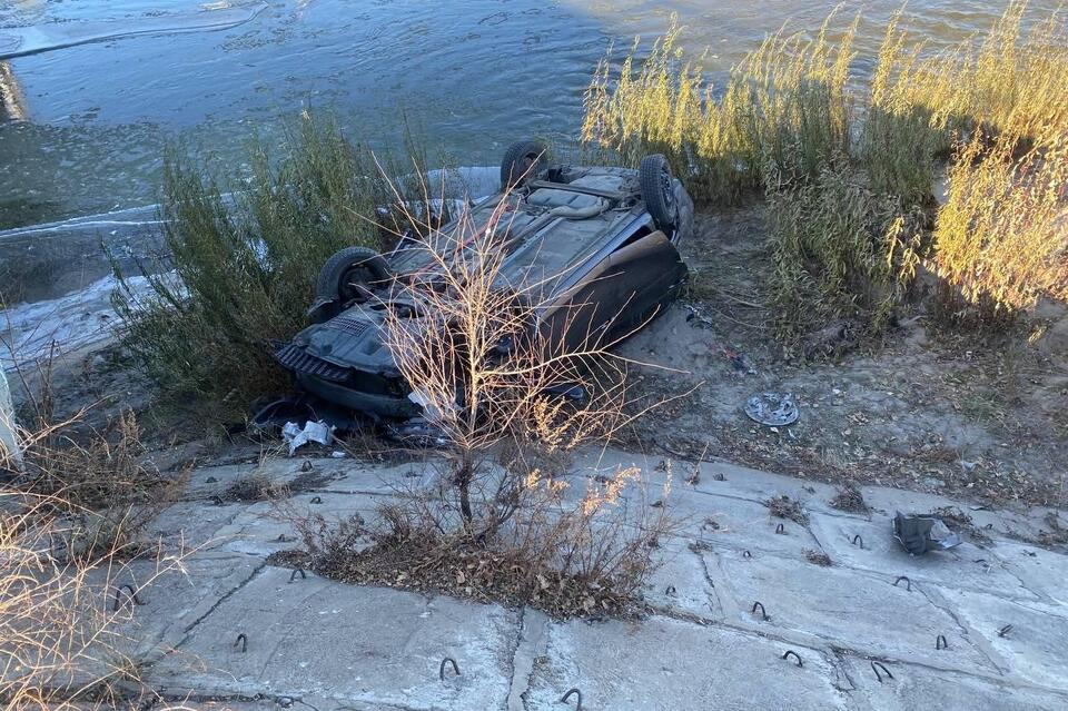 Два автомобиля столкнулись в Чите — есть пострадавшие