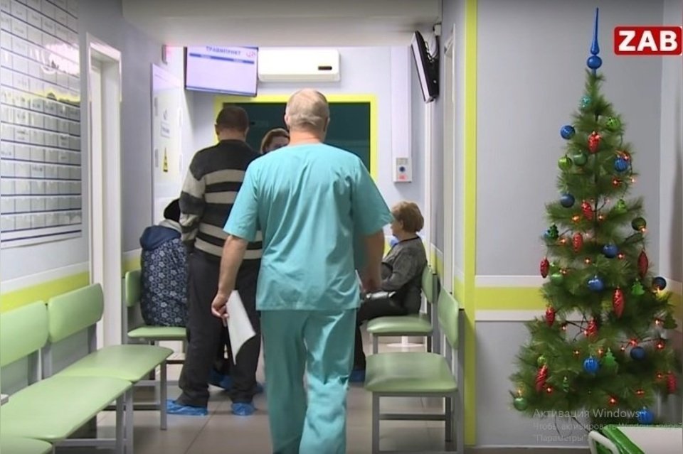 В Чите за новогодние сутки более 30 человек обратились в травмпункт