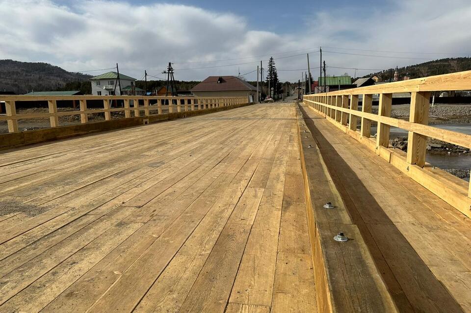 На новом мосту через Никишиху в Атамановке открыто движение