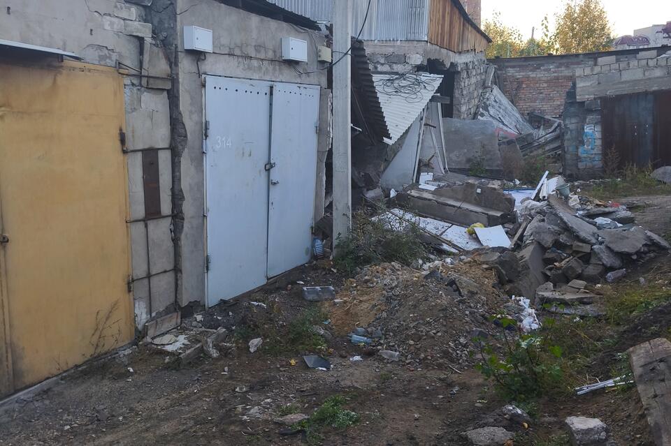 Жители Читы два года борются с утечкой теплотрассы на улице Хабаровская