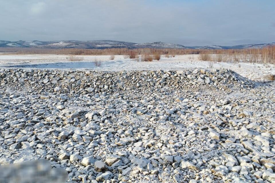 Эконадзор и полиция проверили нелегальный карьер в Дульдургинском районе