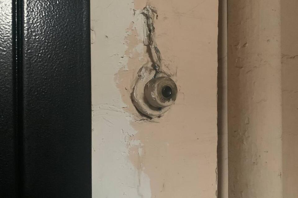 Судебный пристав помогла вернуться домой потерявшей память пенсионерке