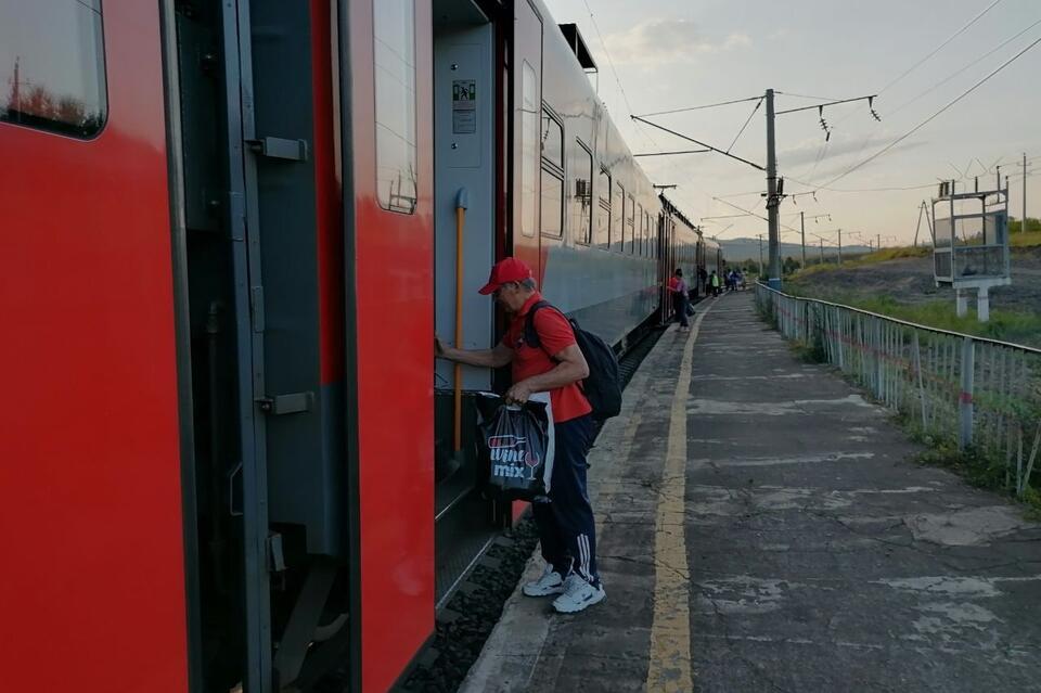 Введён запрет на высаживание из поездов безбилетников – детей до 16 лет