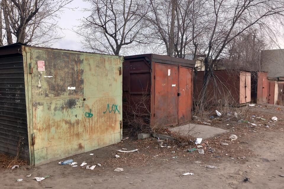 Двое забайкальцев угнали машину у пенсионера