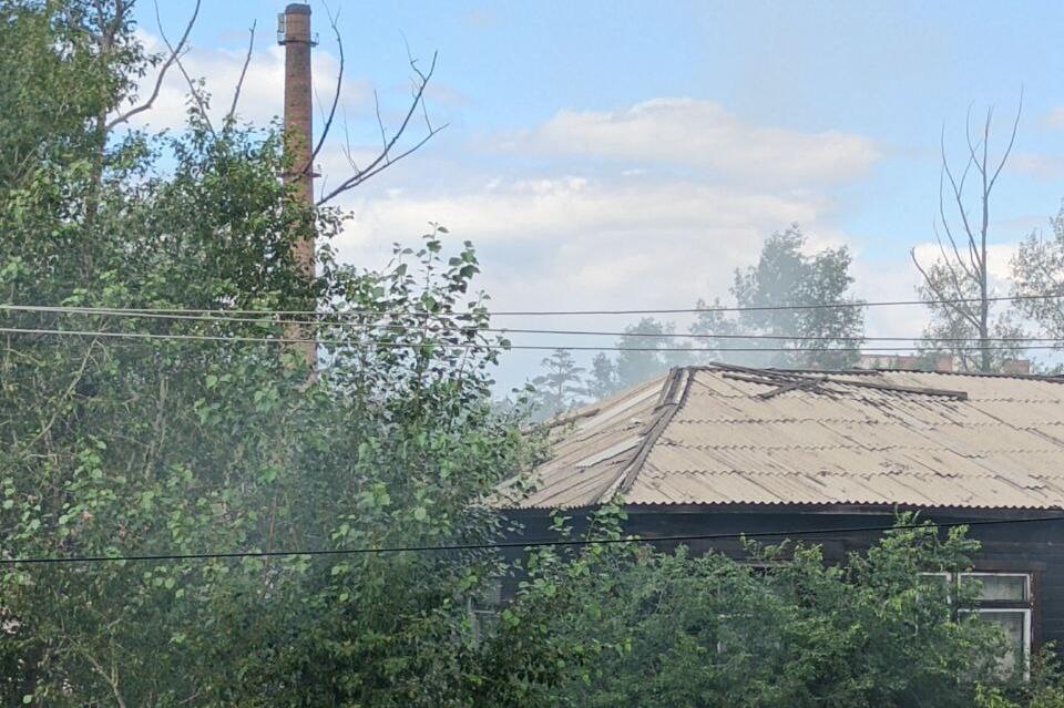 Столб дыма заметили в районе Машзавода