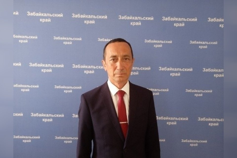 Николай Хлызов вновь назначен уполномоченным по правам человека