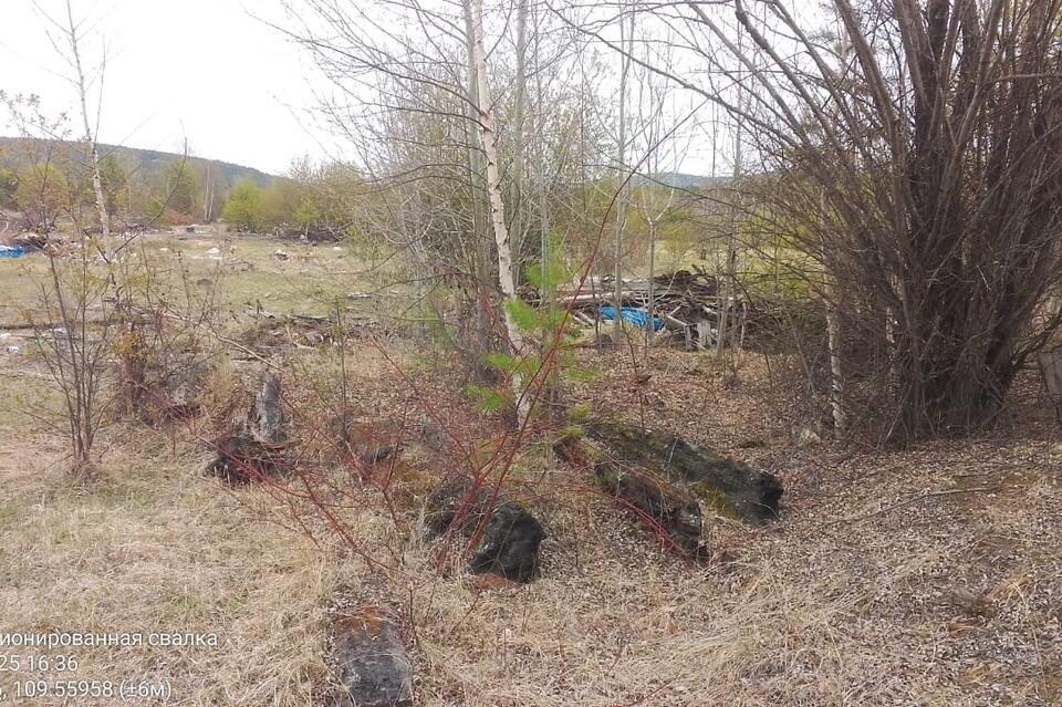 Стихийную свалку выявили в районе села Аца