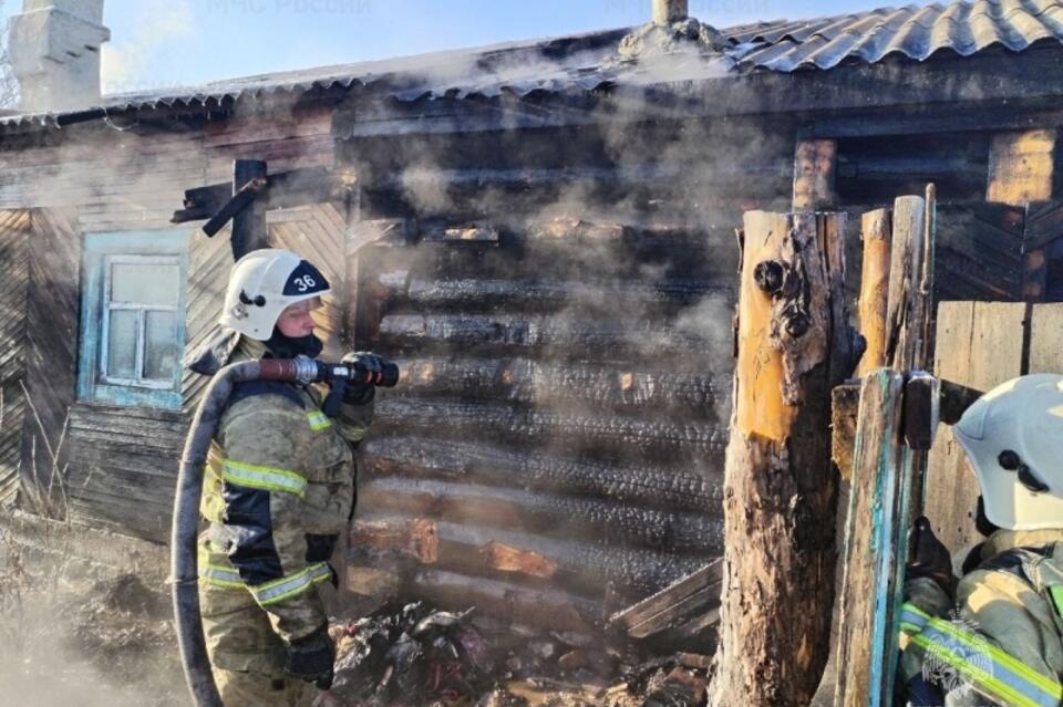 Пенсионерка получила ожоги на пожаре в Билитуе