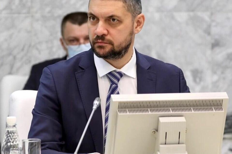 Губернатор Забайкалья Александр Осипов по итогам 2021 года задекларировал доход в 5 миллионов рублей