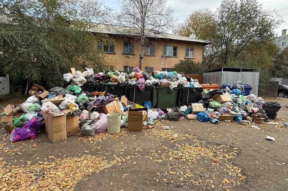 Свалку обнаружили на улице Лазо