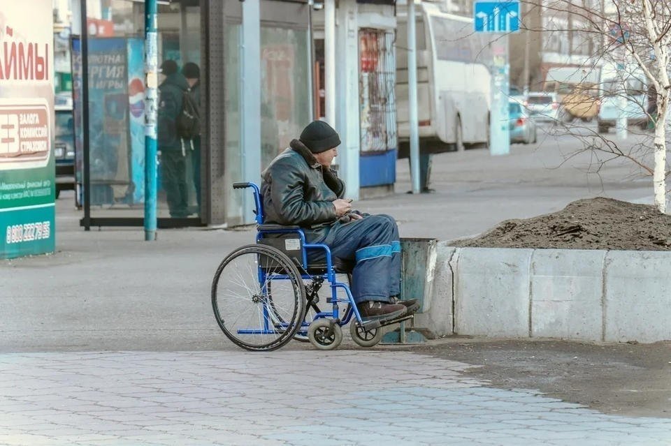 Правительству РФ поручено утвердить упрощенный порядок освидетельствования инвалидов