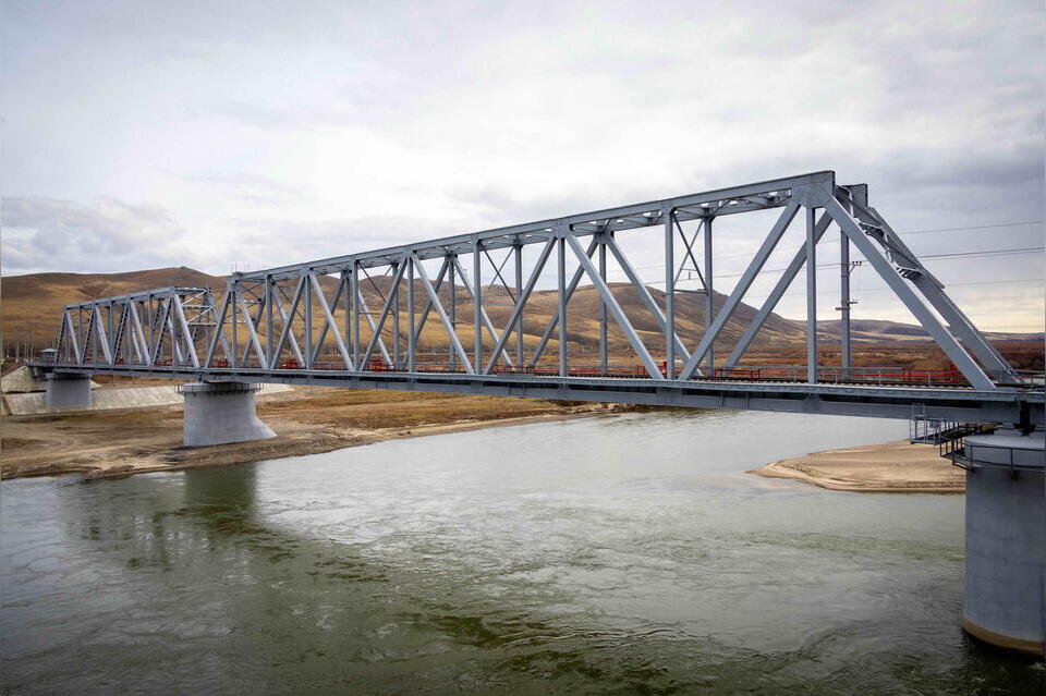 ЗабЖД завершила капитальный ремонт моста через реку Онон