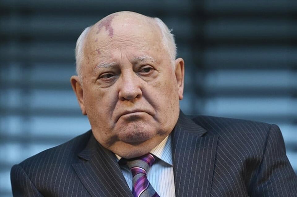 Большинство читателей ZAB.RU назвали Горбачёва развалившим страну
