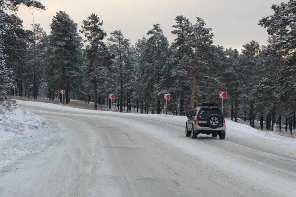 Водителей предупредили о выпадении снега на дорогах Забайкалья