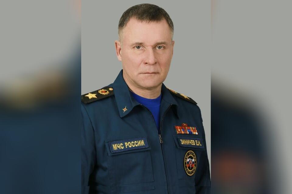 Путин присвоил звание Героя России посмертно погибшему главе МЧС России
