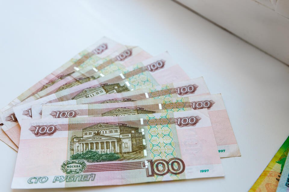 Универсальное пособие для семей с низкими доходами появится в России с 1 января 2023 года