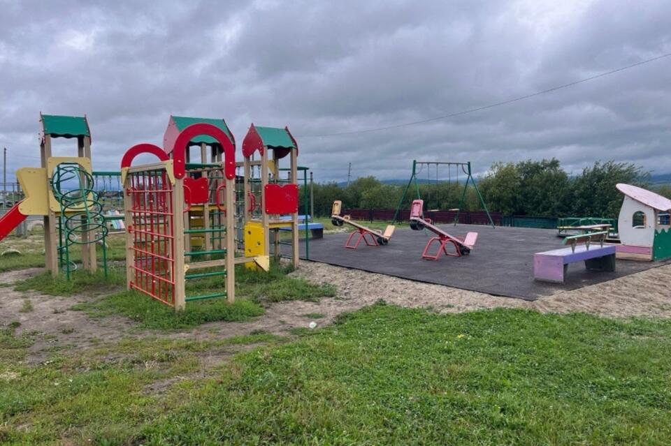 В Балее обустроили сквер и детскую площадку