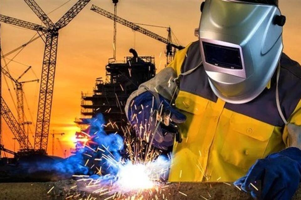 Стань сварщиком за 2 месяца — в «Центре сварки» ЗабИЖТ проводится набор