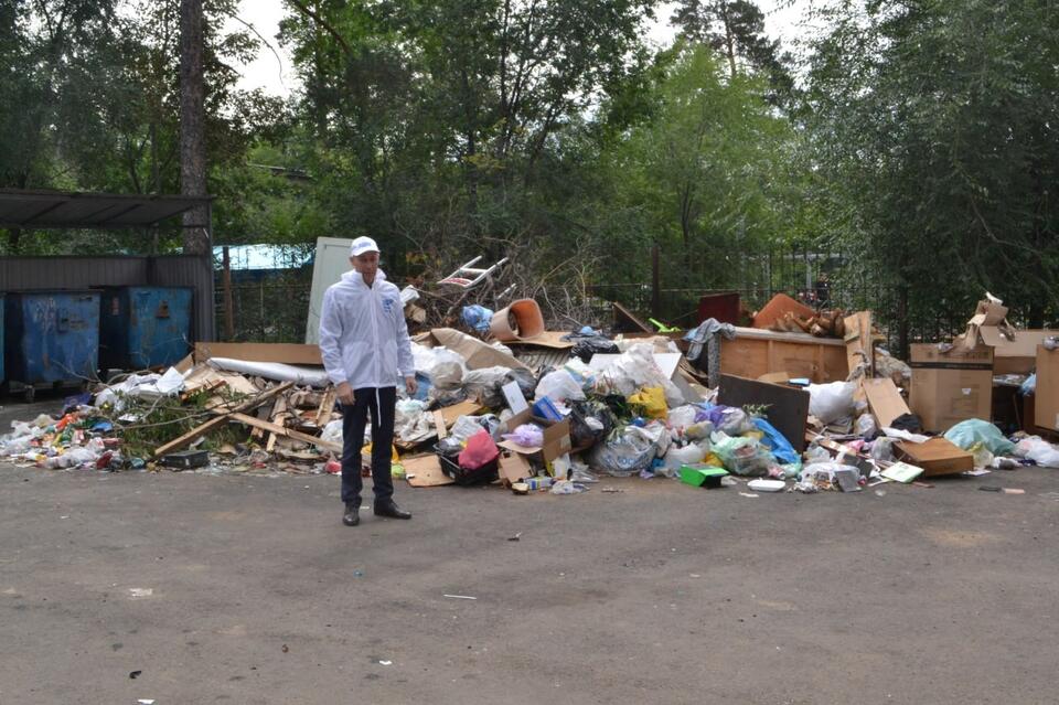 Партия ЛДПР призывает сменить мусорного оператора в Забайкалье