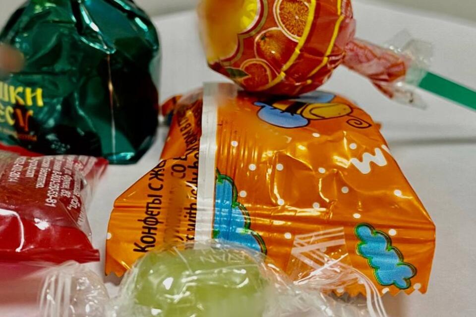 Неизвестный мужчина в Чите предлагает детям «пойти с ним за сладостями» - читинцы