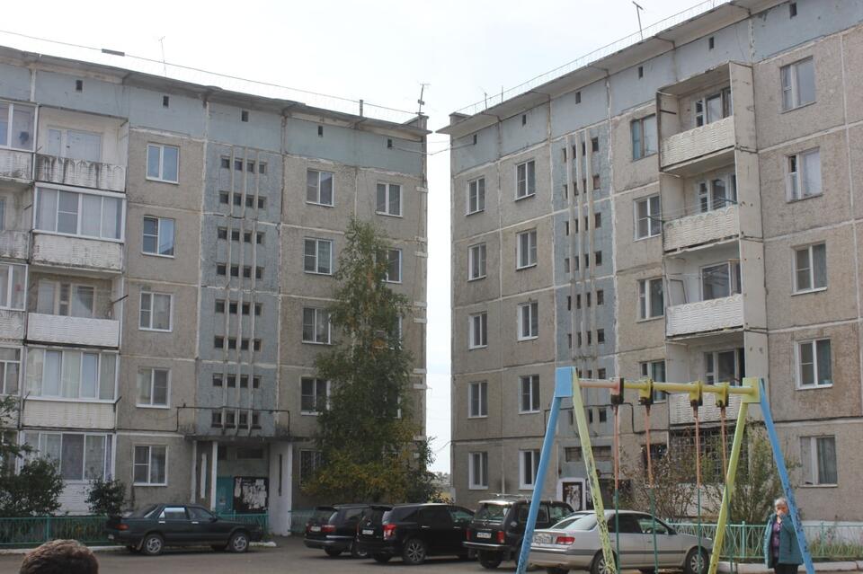 «Дом-ловушка»: очередную «Пизанскую башню» обнаружили в Забайкалье