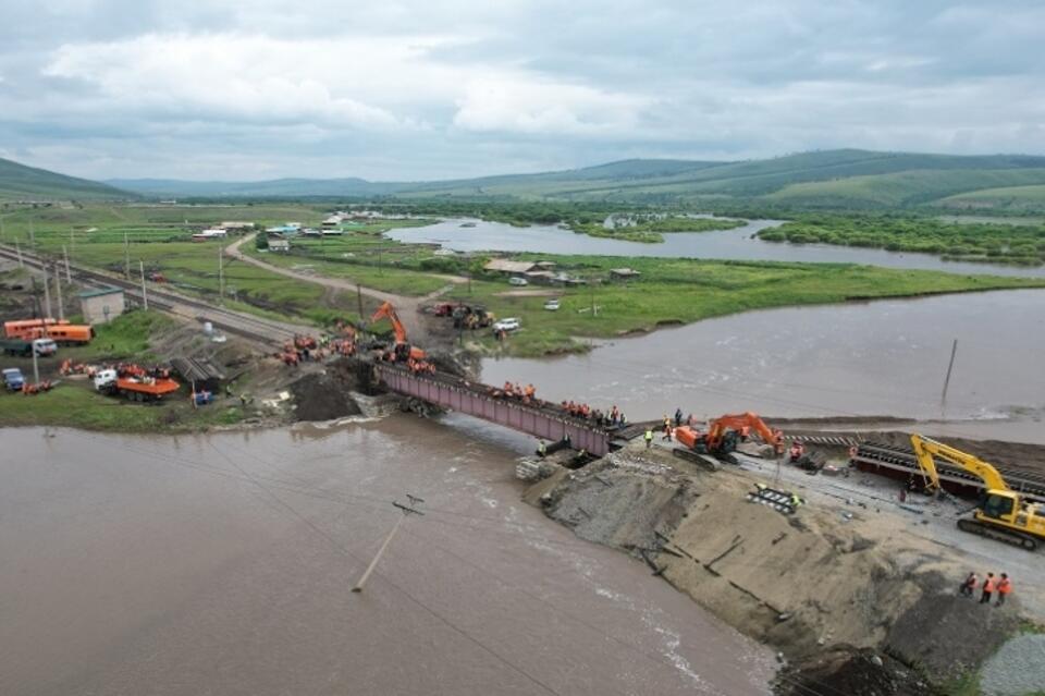 Юрий Кон: Свой профессионализм забайкальские железнодорожники продемонстрировали в сложнейшей паводковой ситуации