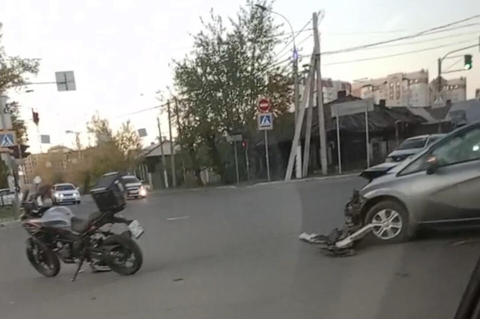 ДТП произошло в центре Читы — водителей на месте нет