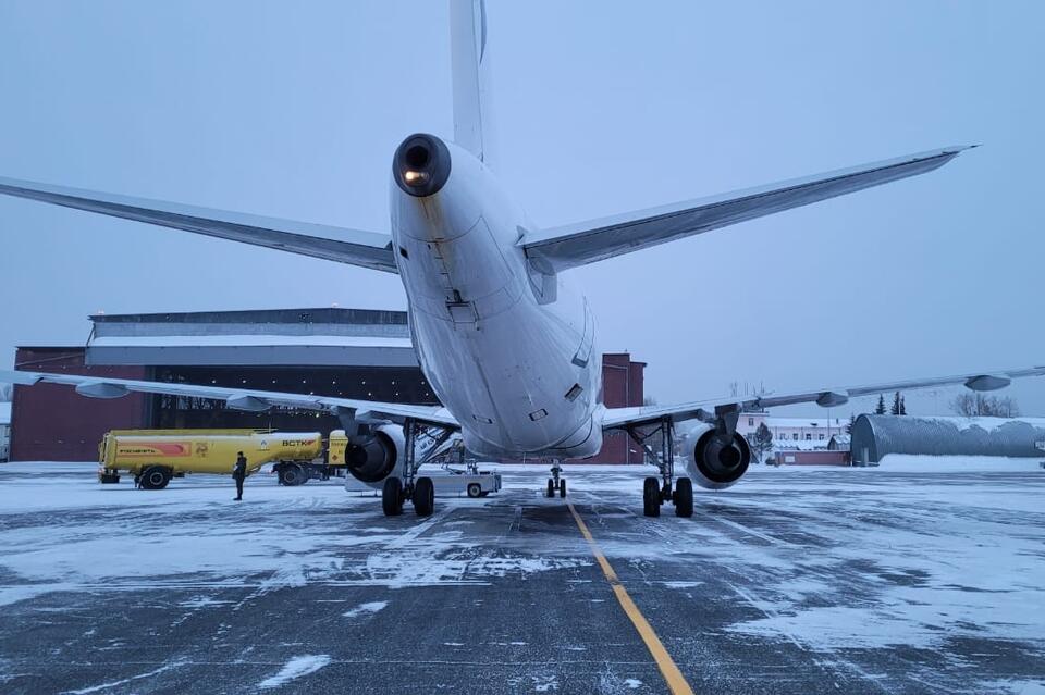 Самолет «Иркутск-Чита» совершил вынужденную посадку из-за неполадок