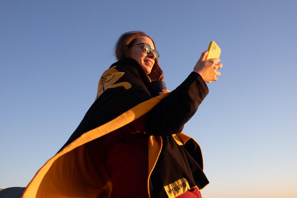 Билайн запустил бесплатную подписку  на связь и объявил новый праздник