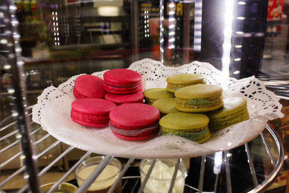 Пришлось не сладко: доставка пирожных обернулась для учителя кредитом на 200 тысяч