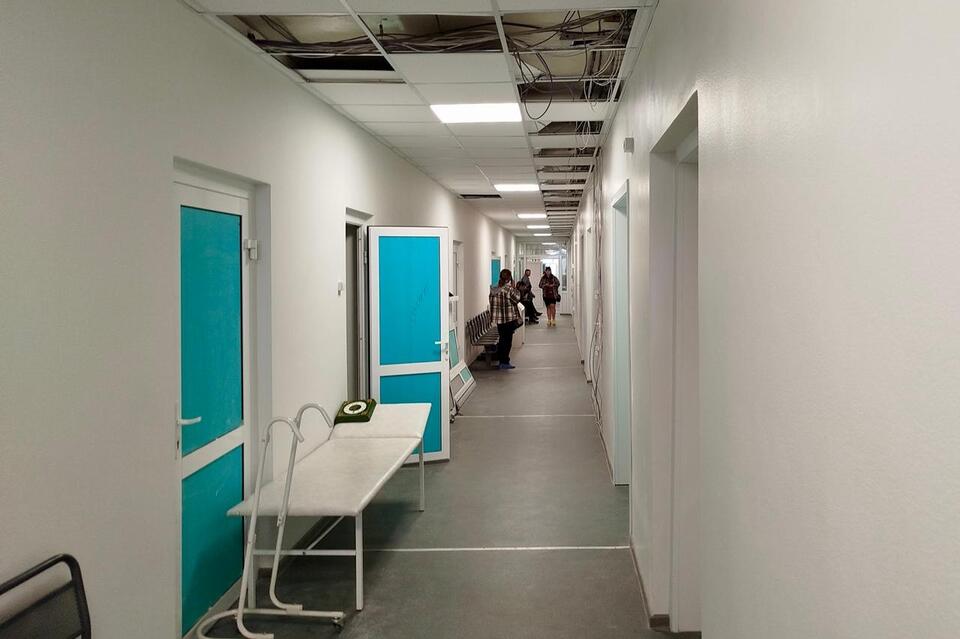 Прокуратура контролирует капремонт районной больницы в поселке Кокуй