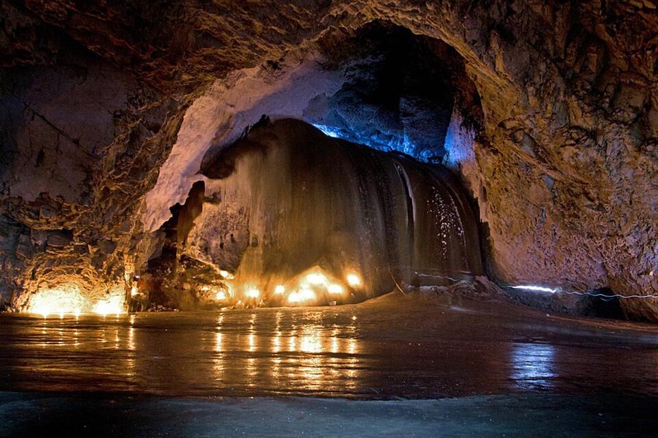 Пещеры Хээтэй Забайкальского края вошли в топ самых популярных мест России