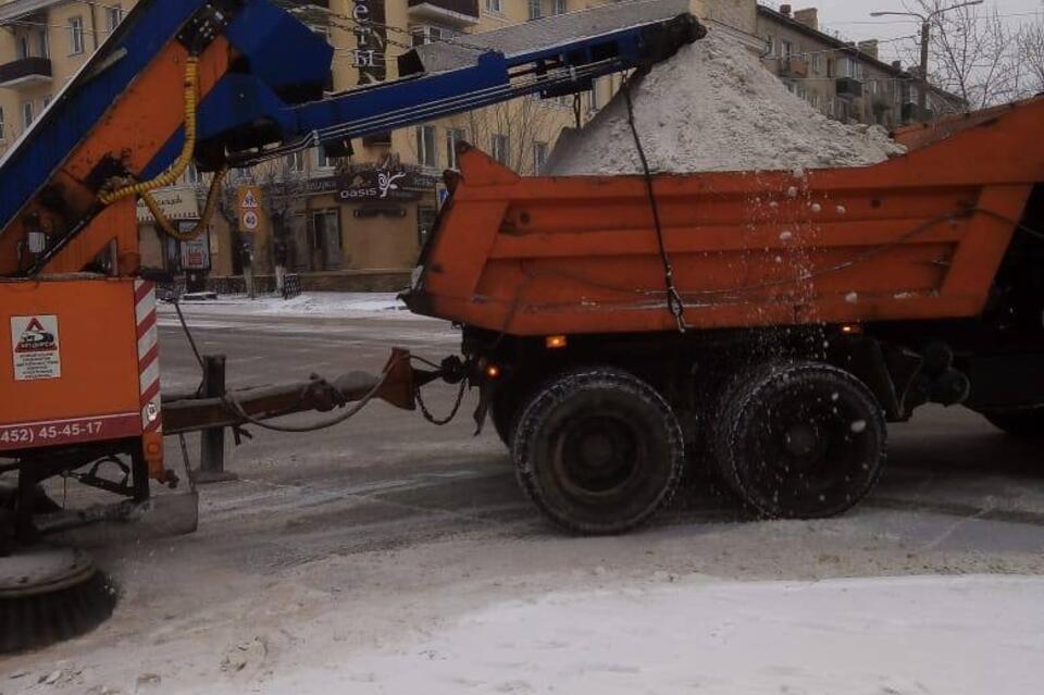 Мэрия Читы после жалоб пообещала усилиться в работе по очистке дорог от снега