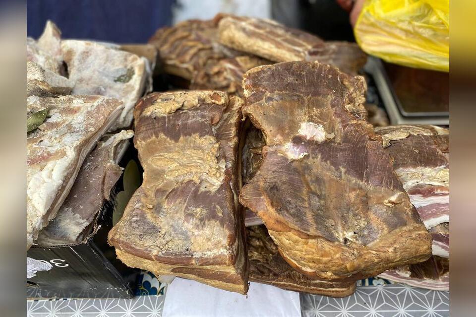 Почти треть читателей ZAB.RU могут позволить себе покупать мясо каждый день