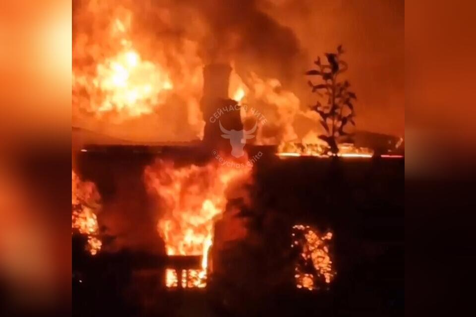 Ребенок и две женщины погибли на пожаре в Балее