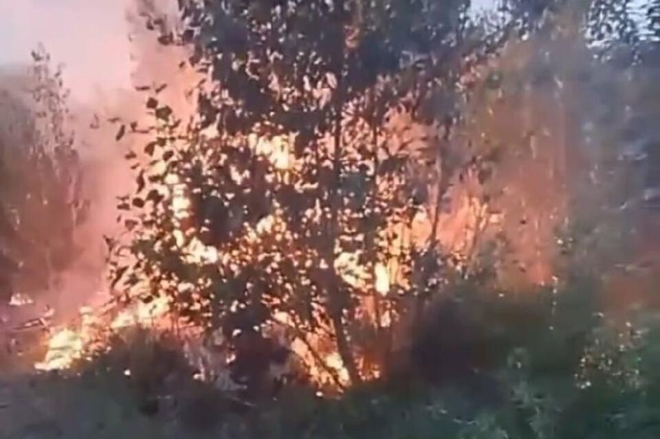 Пожар бушевал в Первомайском